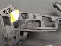 Mercedes-Benz C-Class W204, C180 - C63 AMG 2010 Right Front Bumper Bracket