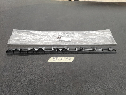 Mercedes-Benz GLE W167, GLS350 - GLS63 2021 Left Side Sill Cover Bracket