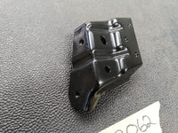 Volkswagen Touareg Left Front Fender Bracket
