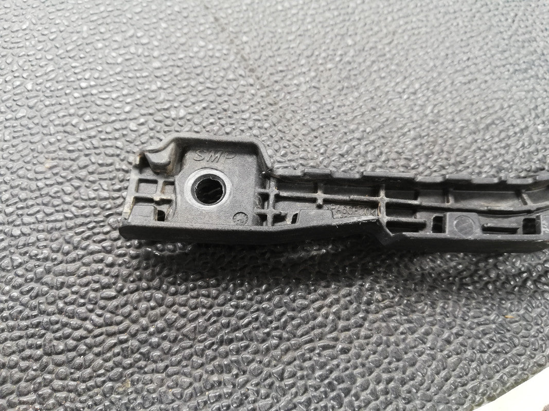 Original Used Mercedes-Benz GLE W167, AMG, GLS83 2023 Left Front Inner Bumper Bracket