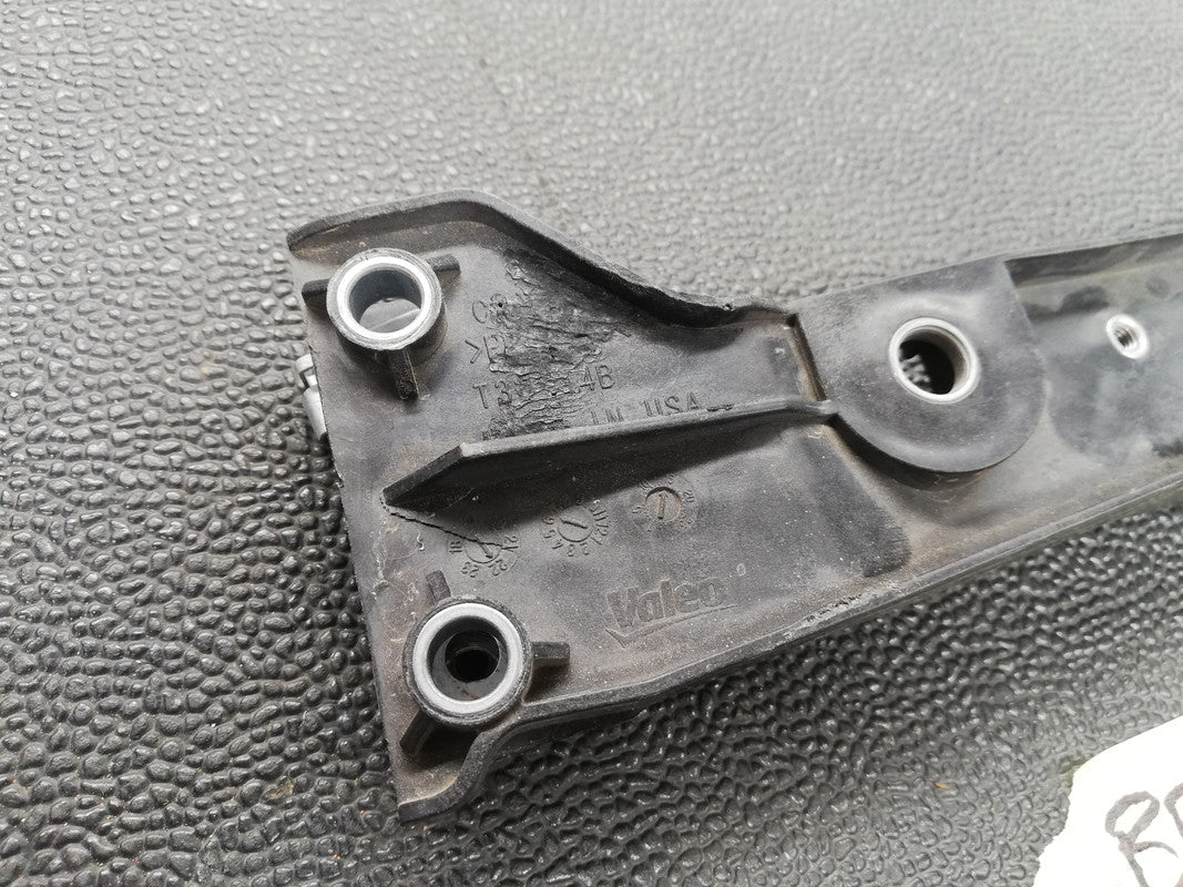 Mercedes-Benz GLE W167, AMG, GLS83 2023 Left Headlight Support Bracket