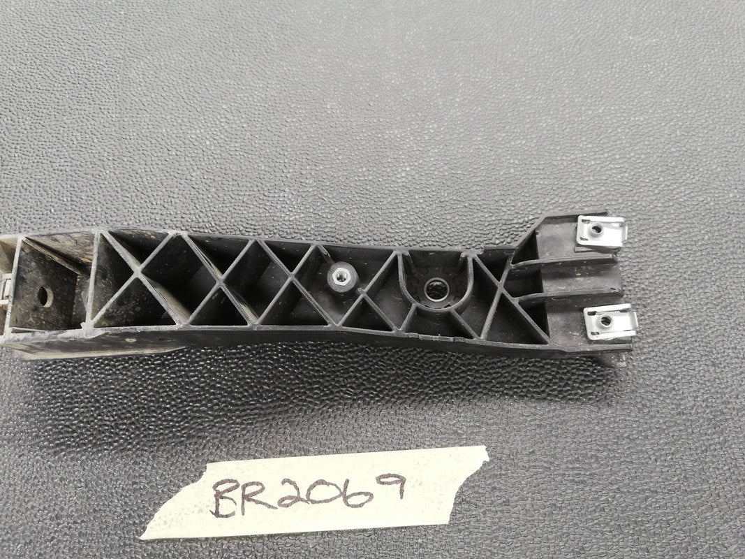 Mercedes-Benz GLE W167, AMG, GLS83 2023 Left Headlight Support Bracket