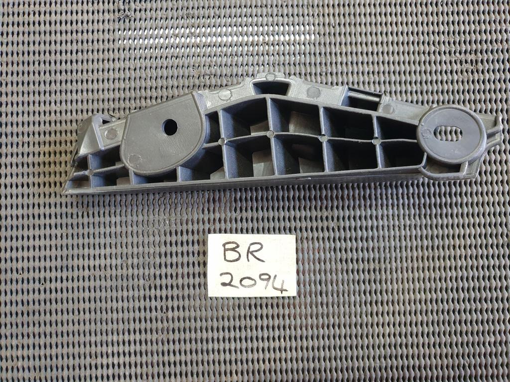 Volkswagen Aftermarket Amarok Right Front Bumper Slide