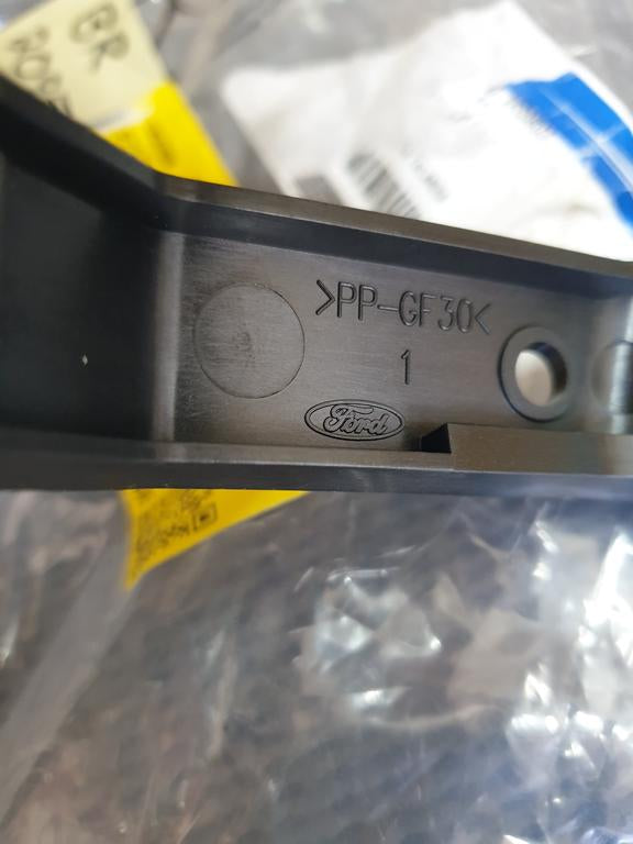 Ford Ranger T9 Right Front Bumper Filler