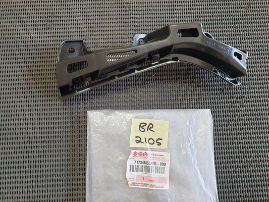 Suzuki Swift Left Front Bumper Bracket