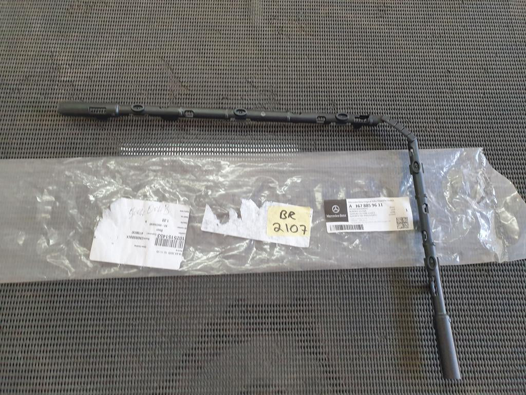 Mercedes-Benz GLE W167 Centre Rear Bumper Bracket