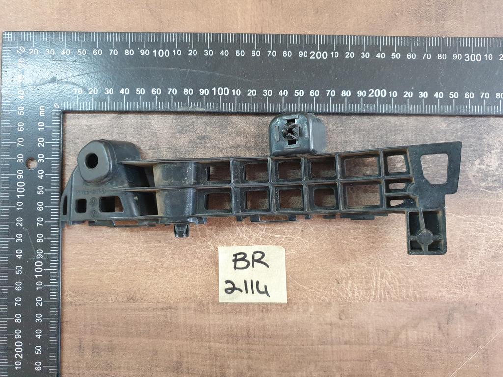 Suzuki Vitara Left Front Bumper Bracket