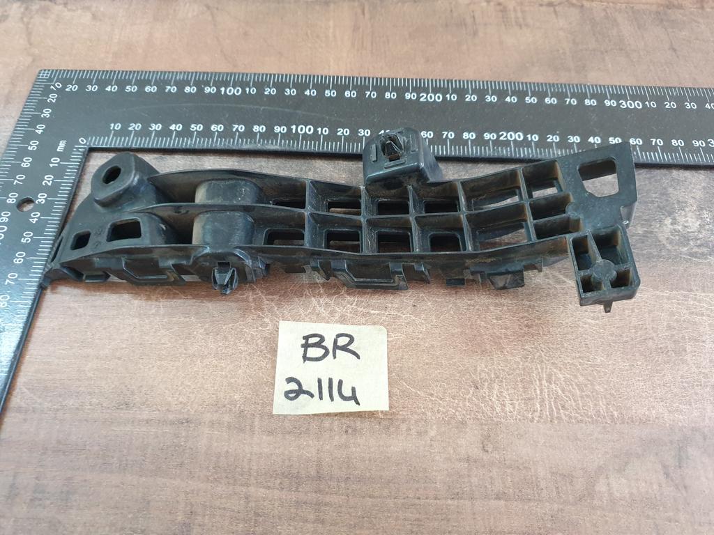 Suzuki Vitara Left Front Bumper Bracket