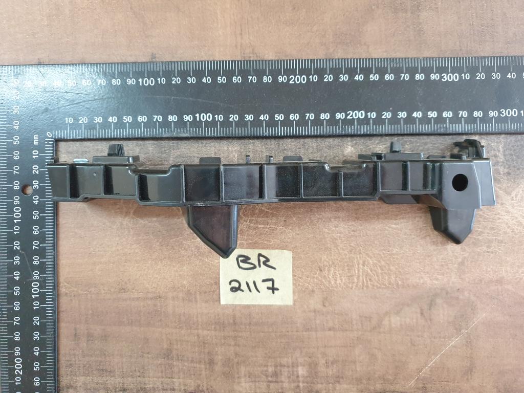 Volkswagen Crafter Left Front Bumper Bracket