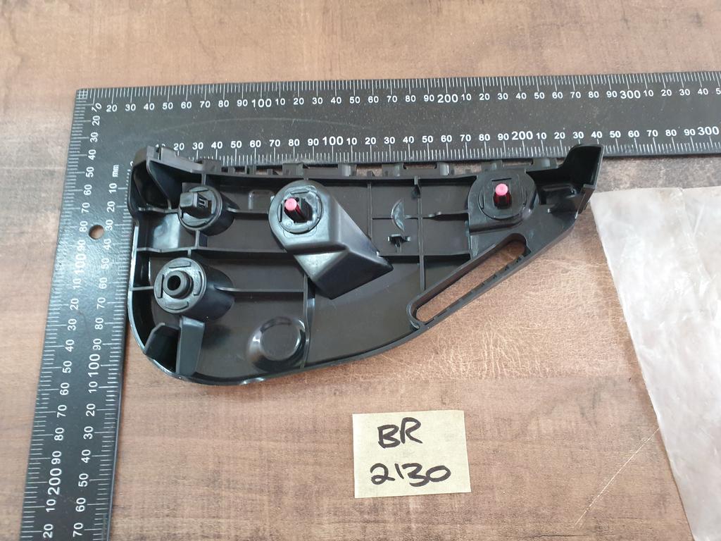 Toyota Hilux Right Front Bumper Bracket