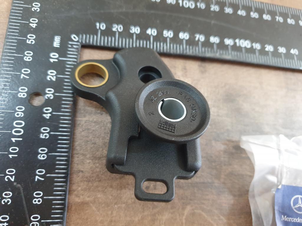 Mercedes-Benz CLA C216 Left Front Bumper Bracket