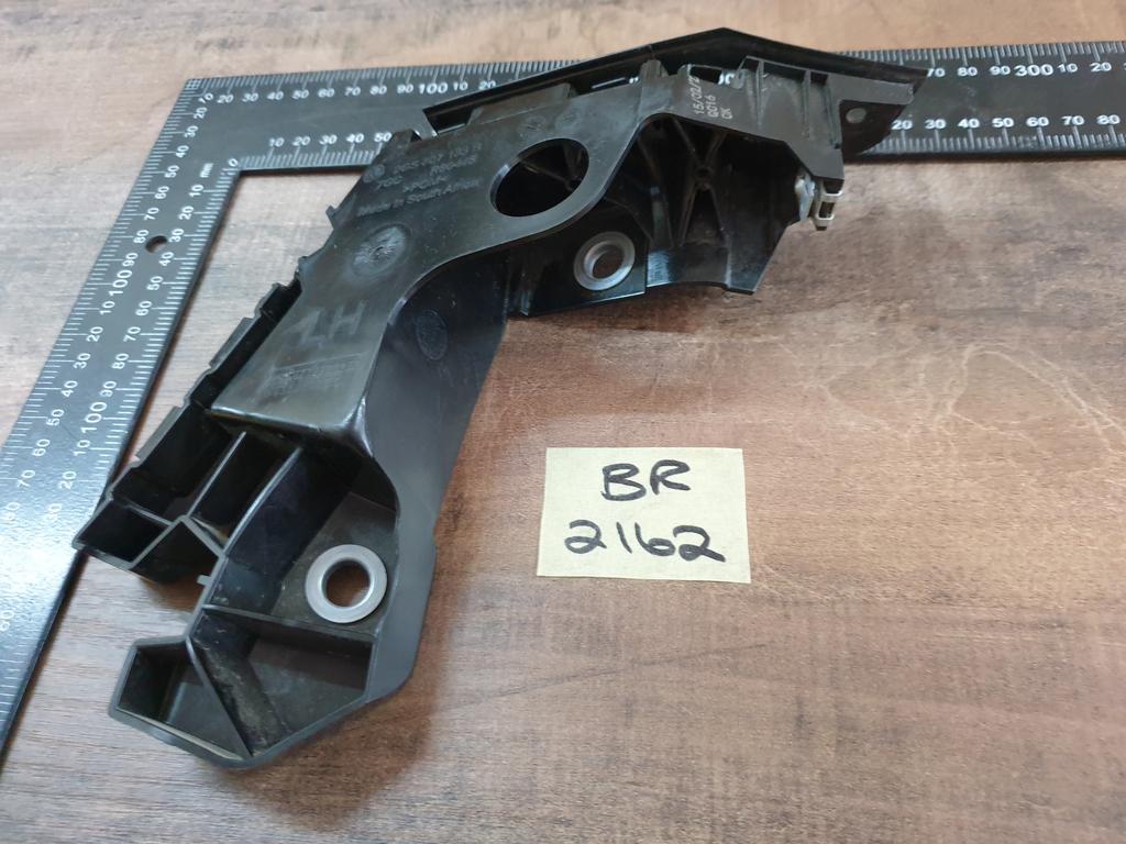 Volkswagen Polo Left Front Outer Bumper Bracket