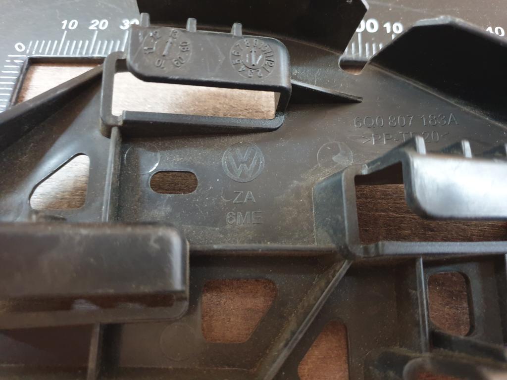 Volkswagen Polo Left Front Bumper Bracket