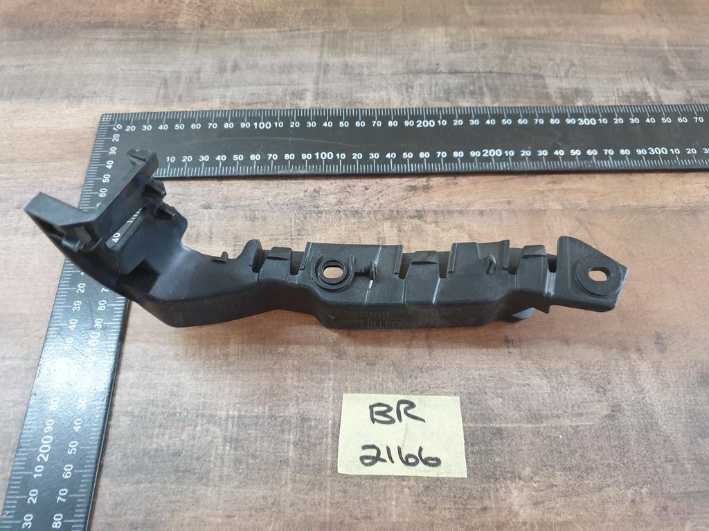 Audi A3 Right Front Bumper Bracket