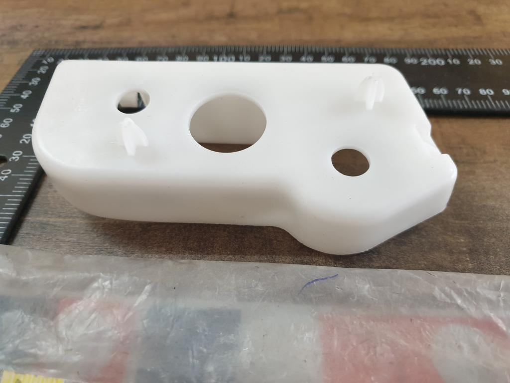 Original New Mahindra Pik Up Right Front Bumper Bracket