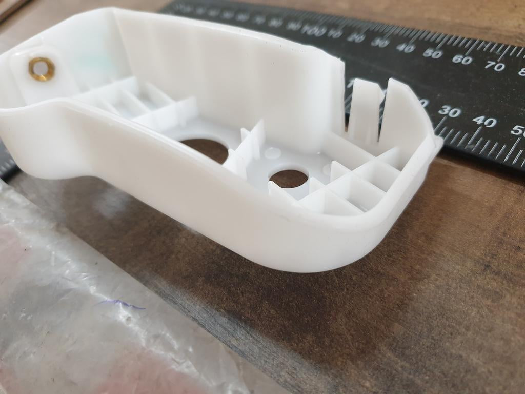 Original New Mahindra Pik Up Right Front Bumper Bracket