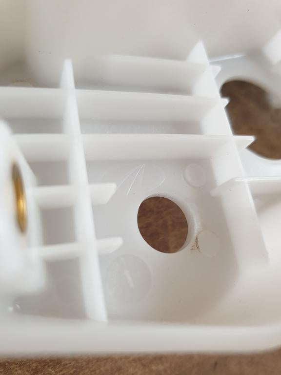 Original New Mahindra Pik Up Right Front Bumper Bracket