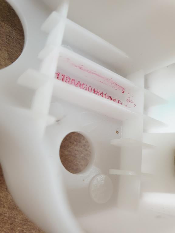 Original New Mahindra Pik Up Left Front Bumper Bracket