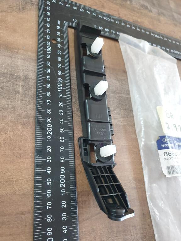 Original New Hyundai I10 Right Rear Bumper Bracket