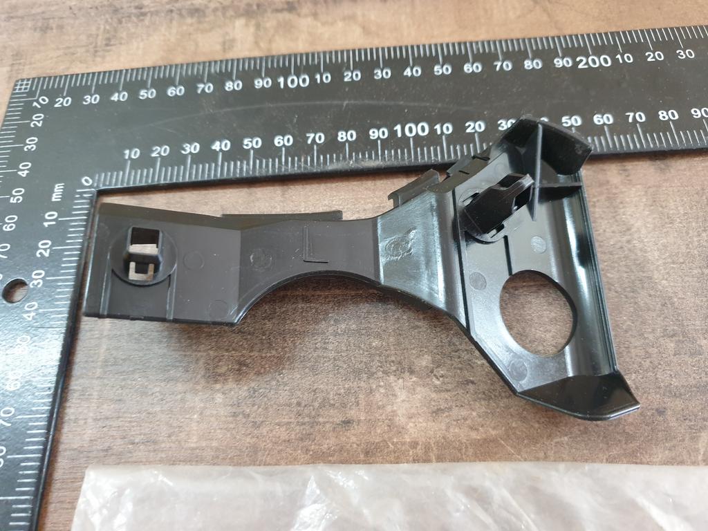 Original New Toyota Corolla Left Front Bumper Bracket