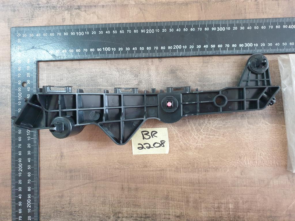 Original New Lexus NX 200t Right Front Bumper Bracket