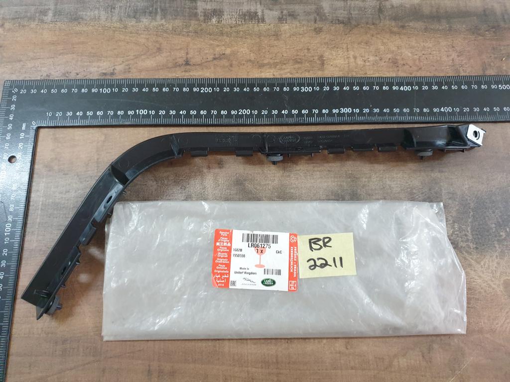 Original New Land Rover Discovery Sport Left Rear Bumper Bracket