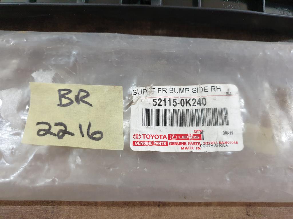 Original New Toyota Fortuner Hilux Right Front Bumper Bracket