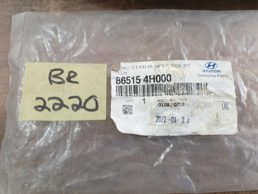 Original New Hyundai H1 Left Front Bumper Bracket