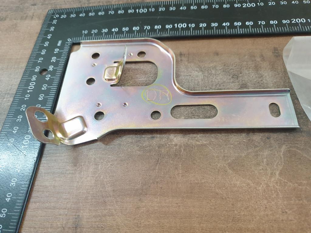 Original New Toyota Fortuner Hilux Radio Receiver Bracket