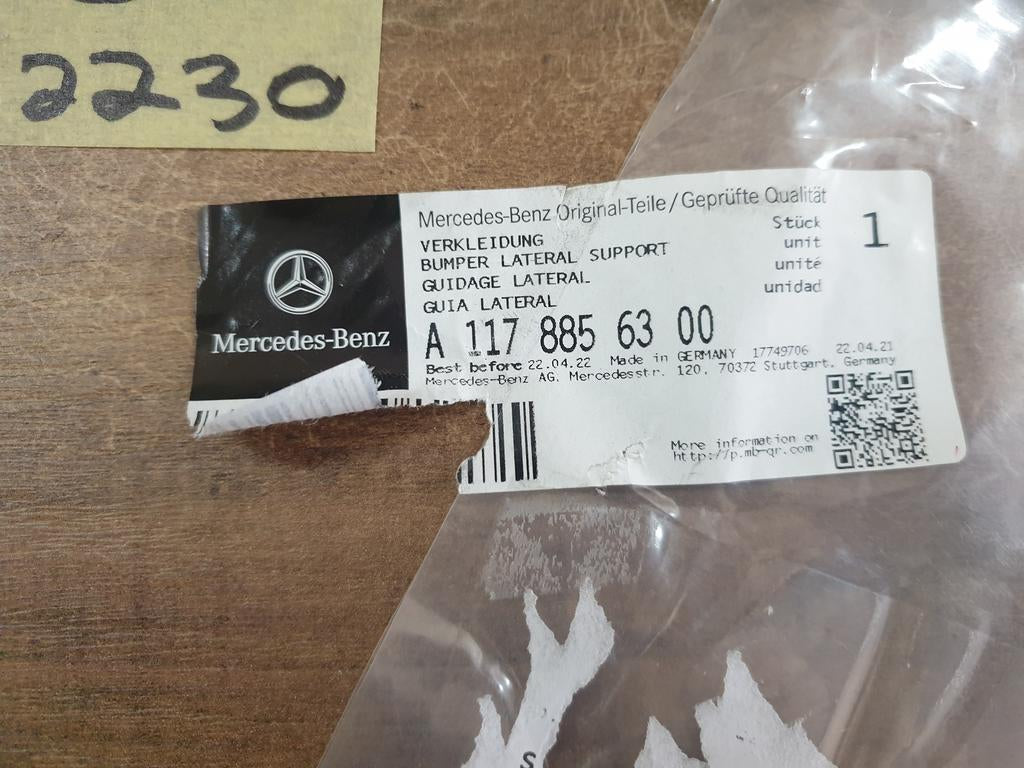 Original New Mercedes-Benz CLA W117 Left Front Bumper Bracket