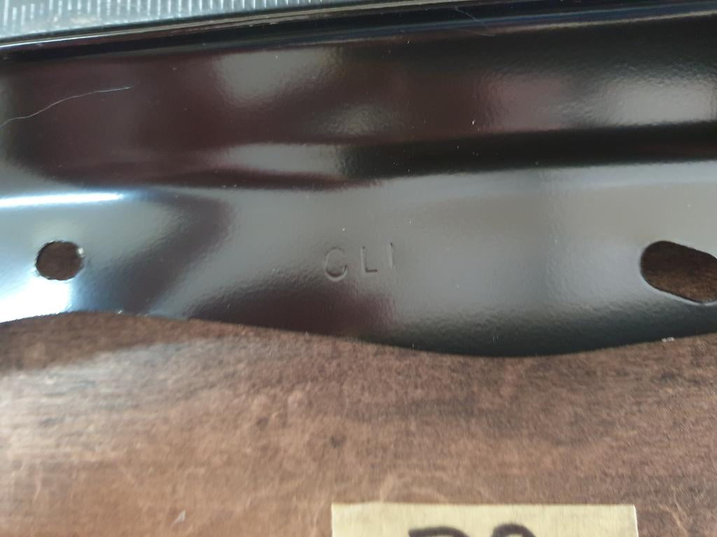 Original New Nissan X-Trail Left Front Fender Bracket