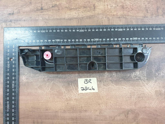 Original New Toyota Fortuner Hilux Right Front Bumper Bracket