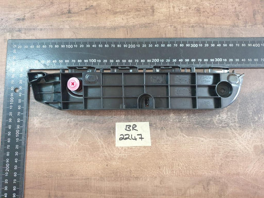 Original New Toyota Fortuner Hilux Right Front Bumper Bracket