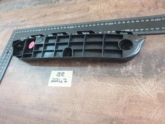 Original New Toyota Fortuner Hilux Right Front Bumper Bracket