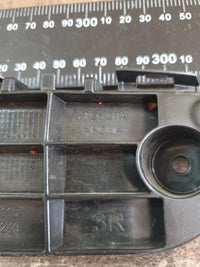Original New Toyota Fortuner Hilux Right Front Bumper Bracket