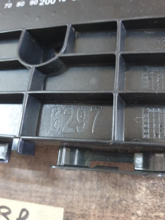 Original New Toyota Fortuner Hulux Left Front Bumper Bracket