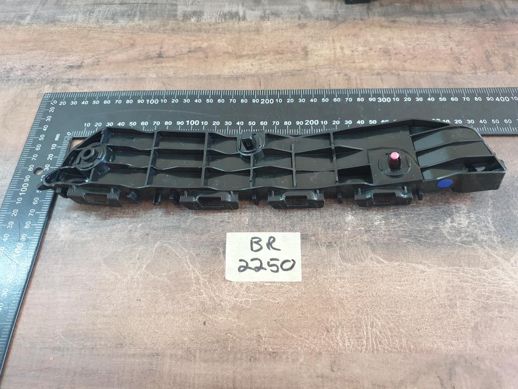 Original New Toyota Fortuner Hulux Left Front Bumper Bracket