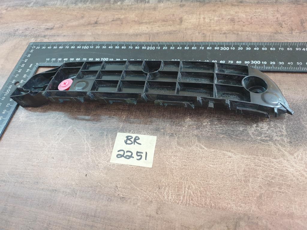 Original New Toyota Fortuner Hulux Left Front Bumper Bracket