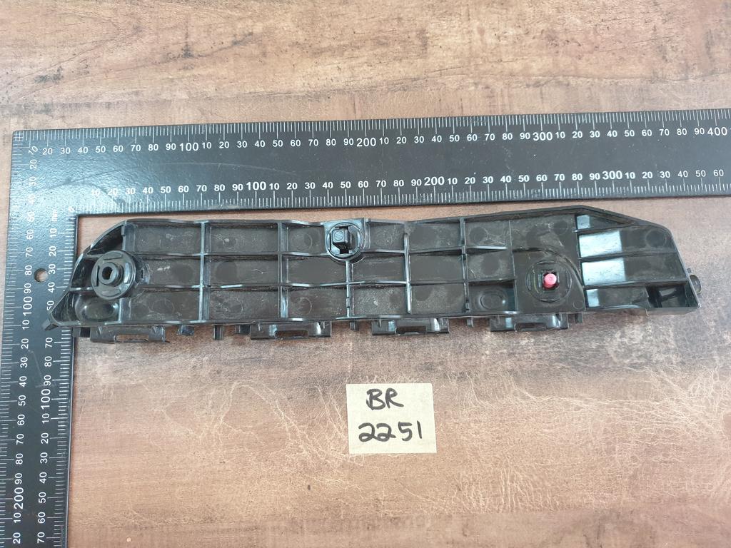 Original New Toyota Fortuner Hulux Left Front Bumper Bracket