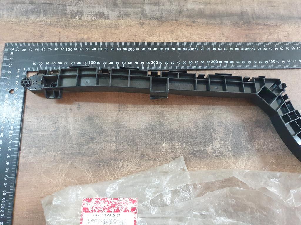 Original New Honda CR-V Left Rear Bumper Bracket