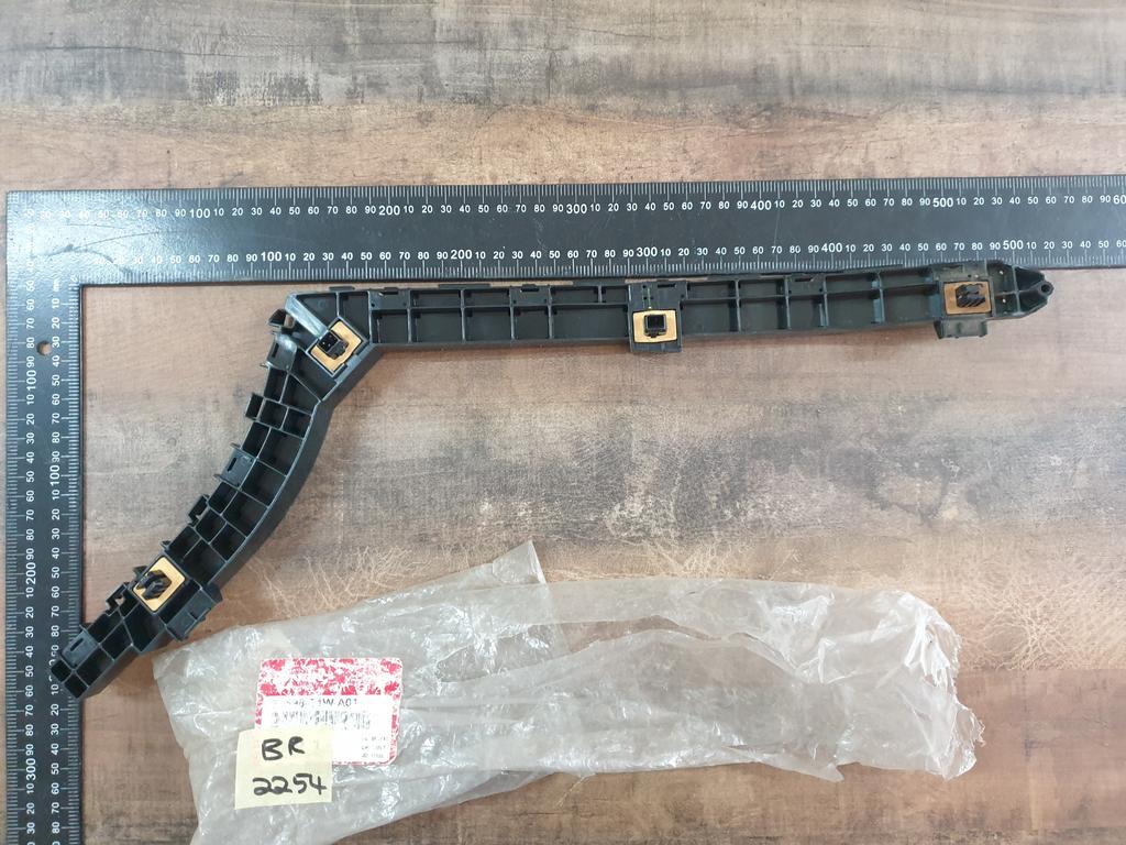 Original New Honda CR-V Left Rear Bumper Bracket