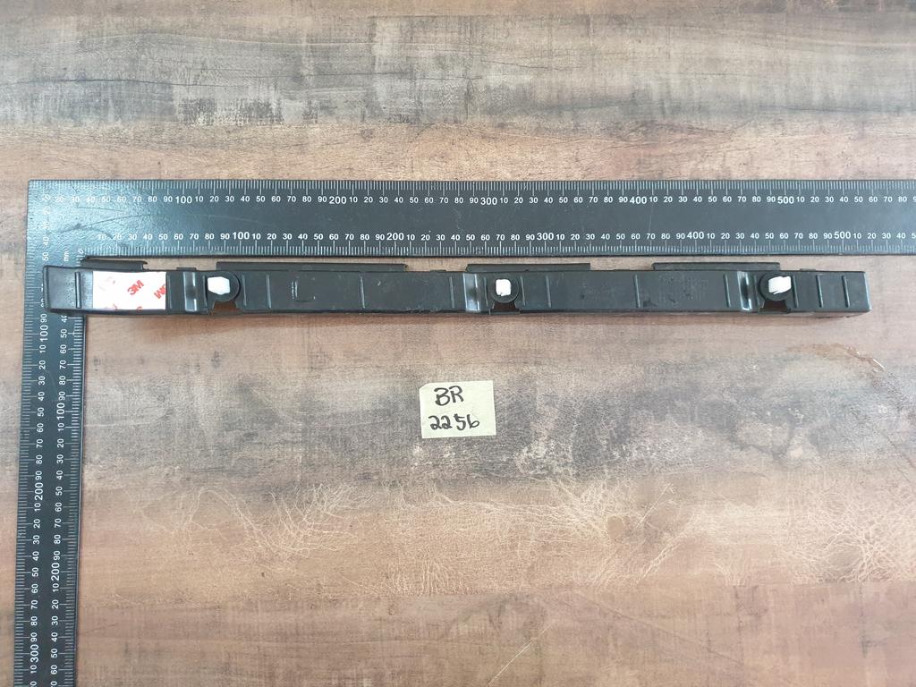 Original New Hyundai Santa Fe Left Rear Bumper Bracket