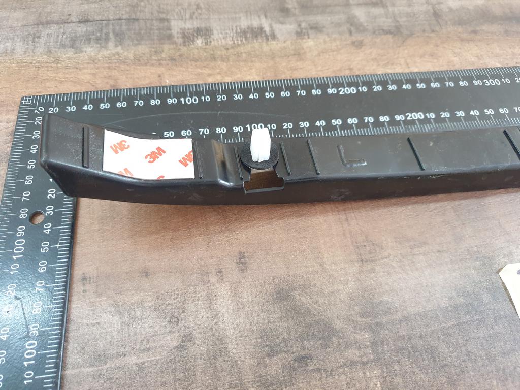 Original New Hyundai Santa Fe Left Rear Bumper Bracket