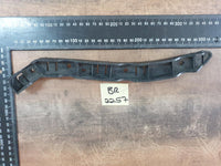 Original New Jeep Renegade Right Front Bumper Bracket