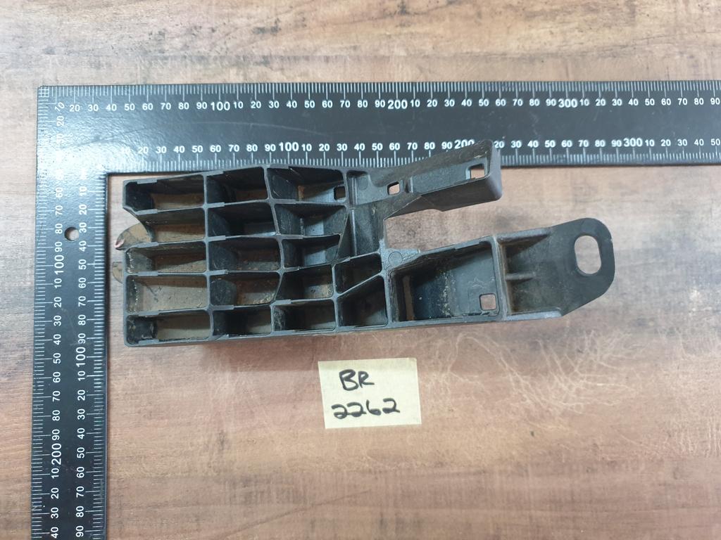 Original New Mercedes-Benz A-Class B-Class 176 W246 Right Radiator Support Brace