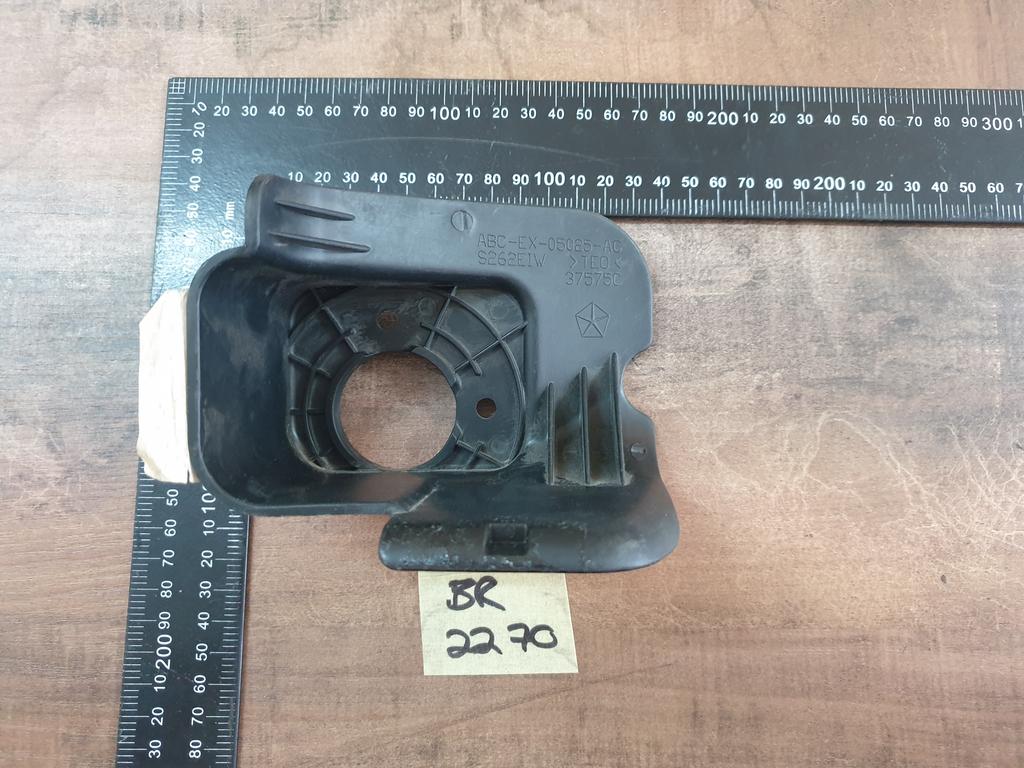 Original New Jeep Wrangler Left Front Fog Light Bracket