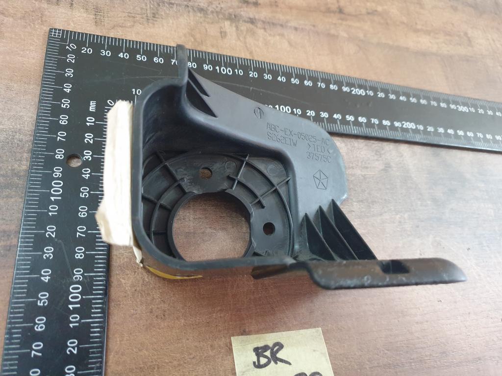 Original New Jeep Wrangler Left Front Fog Light Bracket