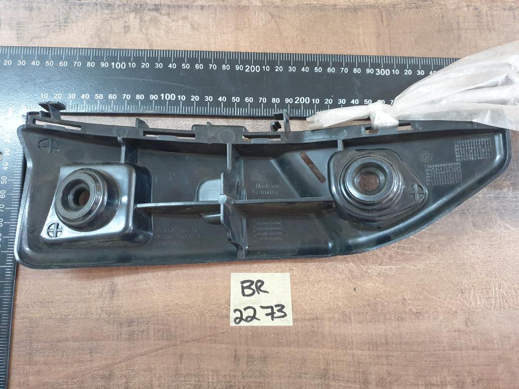 Original New Mercedes-Benz A-Class W176 Right Rear Bumper Bracket