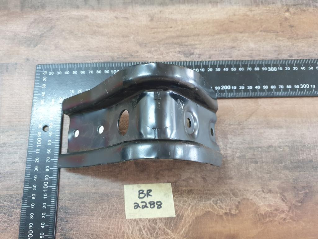 Original New Toyota Land Cruiser Prado Side Step Bracket