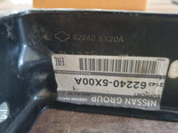 Original New Nissan Navara Front Centre Bumper Bracket